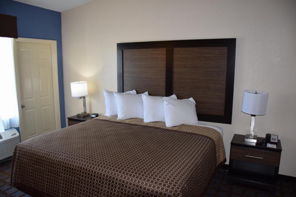 Hawthorn Suites by Wyndham Columbia Image 7
